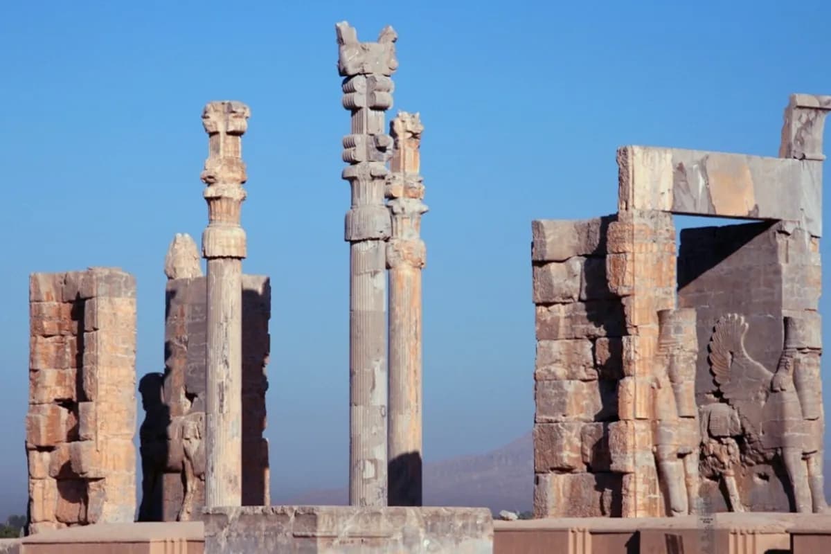 بازدید از تخت جمشید