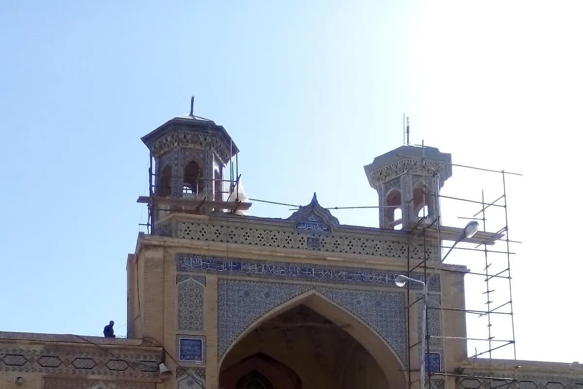 بازدید از مسجد جامع عتیق